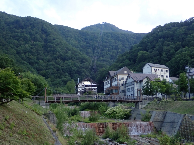 層雲峡温泉
