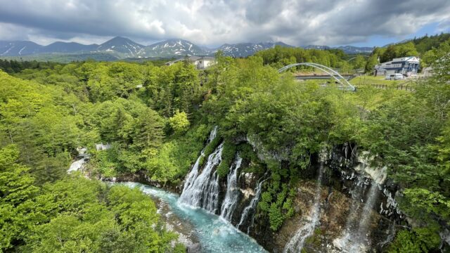 美瑛 白ひげの滝