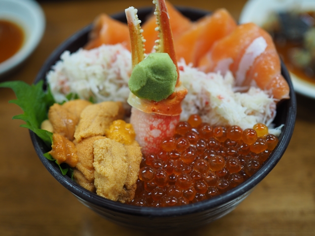海鮮丼