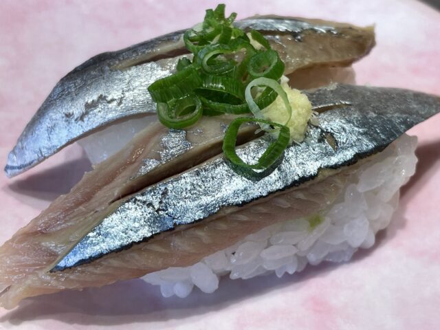 秋刀魚　回転寿司　海鮮
