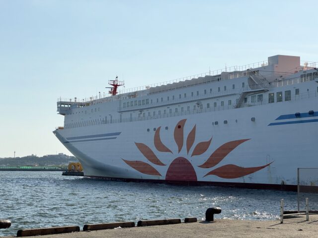 商船三井フェリー