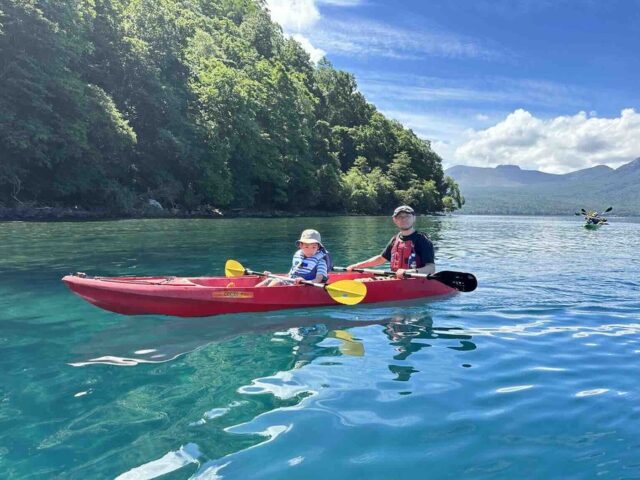 夏　カヤック　支笏湖